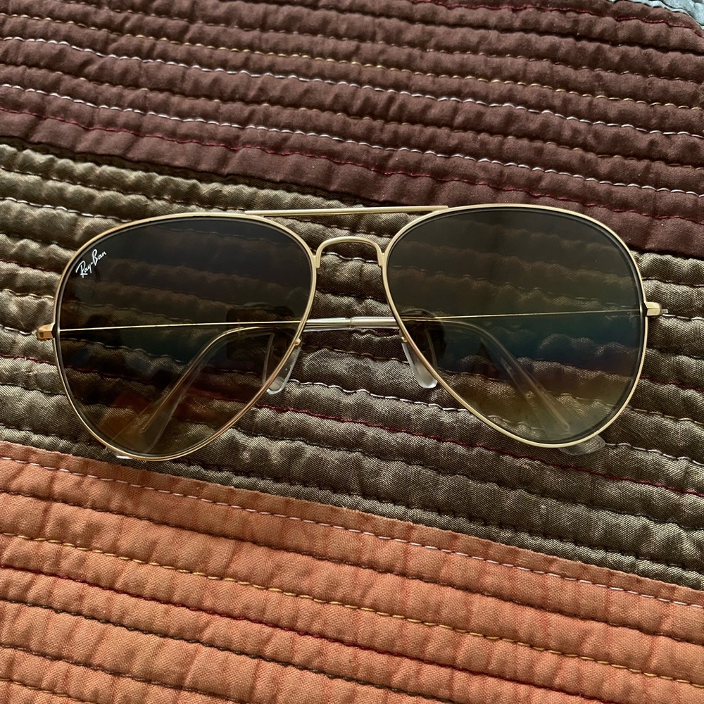 Ray-Ban Polarized Brown Gradient Aviators